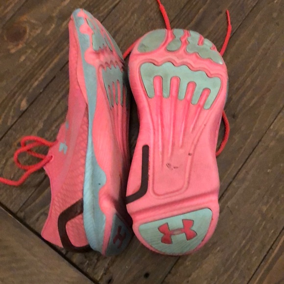 Apollo running shoe - Picture 2 of 3